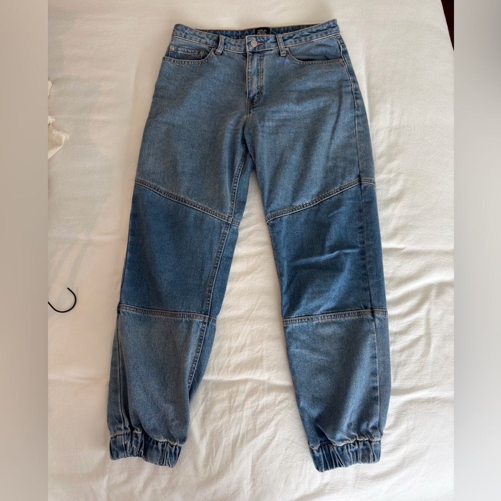 Urban Outfitters BDG Denim Blue Relaxed Jogger Jeans